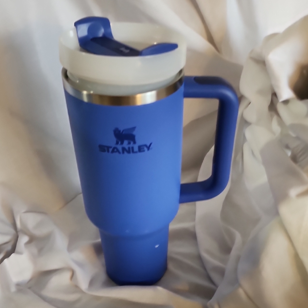 Stanley Classic Blue Insulated Mug